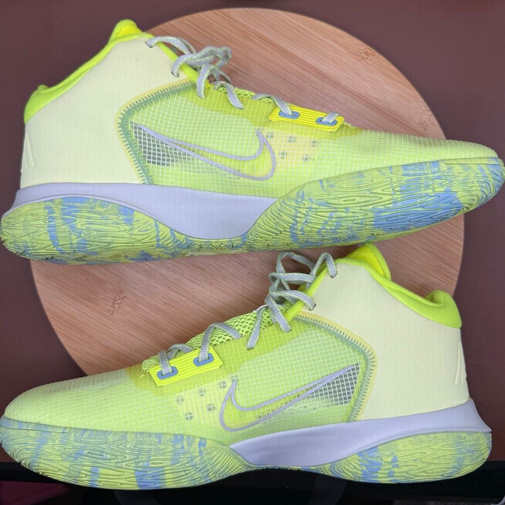Nike Kyrie Flytrap Iv Barely Volt Green Basketbal… - image 4
